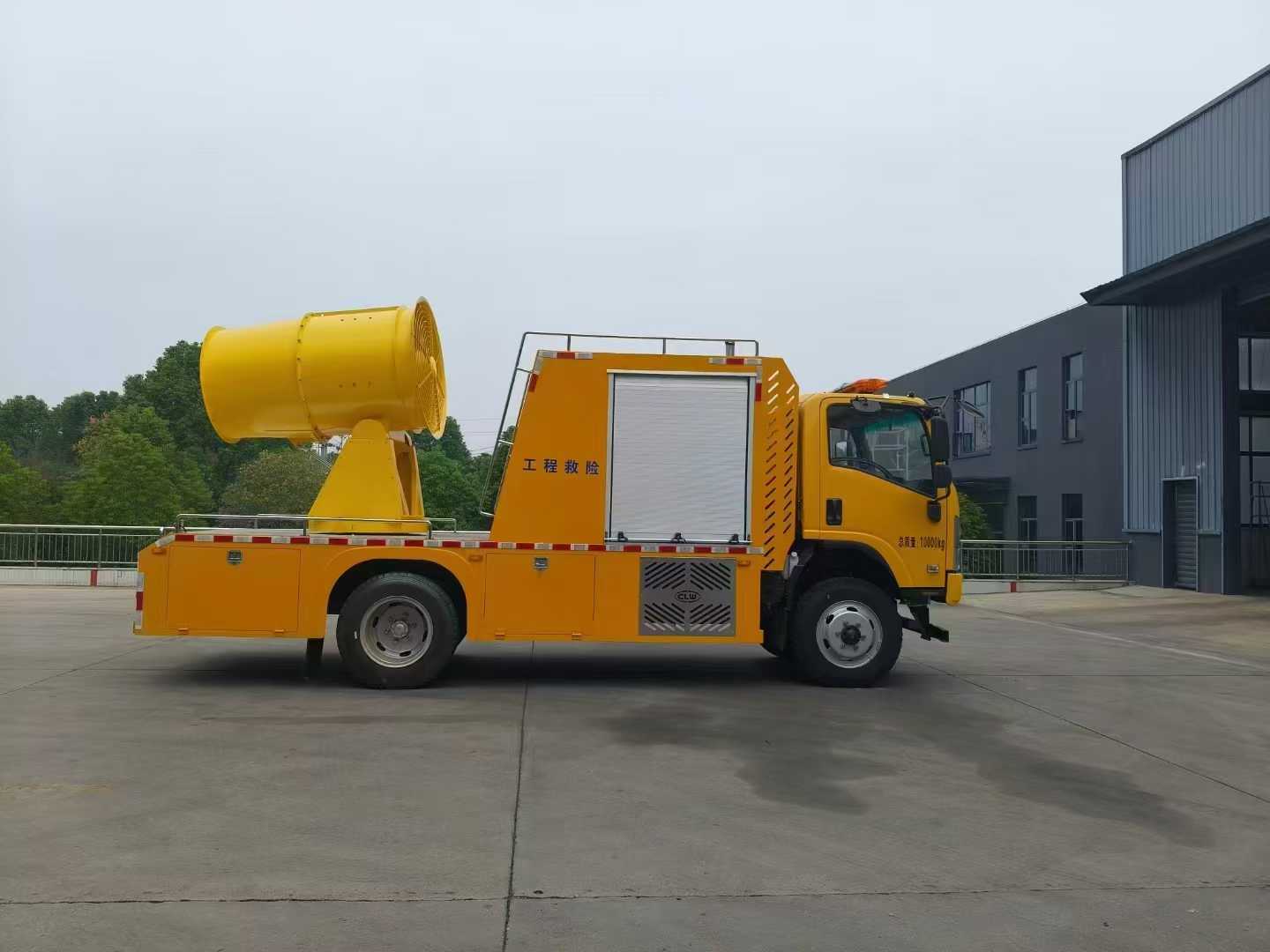 五十鈴10噸工程救險(xiǎn)搶險(xiǎn)車(chē)圖片2