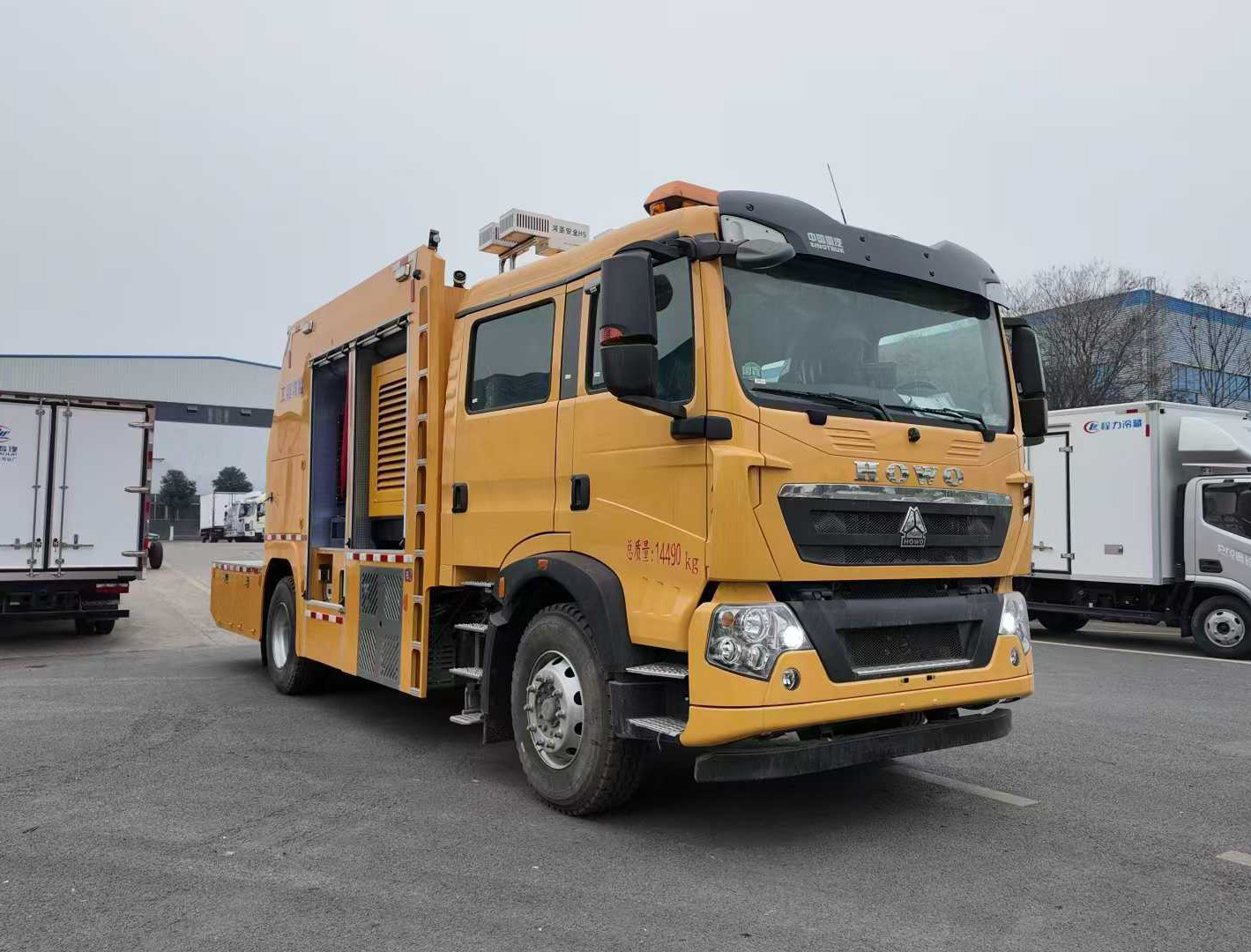 重汽豪沃工程救險搶險車